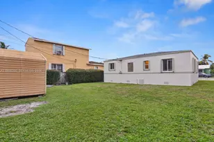 830 NW 74th St, Miami, FL 33150 - Photo 17