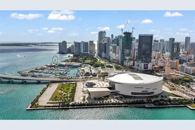 398 NE 5th St #1408, Miami, FL 33132 - Photo 11