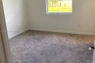 2640 SE 19th St, Homestead, FL 33035 - Photo 13