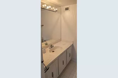 601 Three Islands Blvd #107, Hallandale Beach, FL 33009 - Photo 9