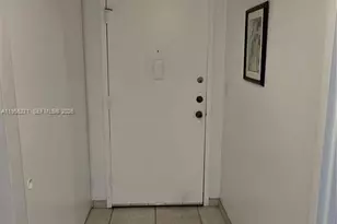 601 Three Islands Boulevard, Hallandale Beach, FL 33009 - Photo 5