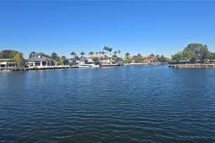 601 Three Islands Boulevard, Hallandale Beach, FL 33009 - Photo 31