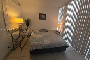 601 Three Islands Boulevard, Hallandale Beach, FL 33009 - Photo 29