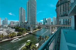 690 SW 1st Ct, Miami, FL 33130 - Photo 15