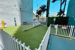 690 SW 1st Ct, Miami, FL 33130 - Photo 27