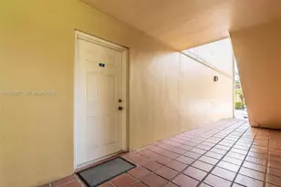13810 SW 112th St, Miami, FL 33186 - Photo 25