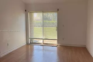 1845 SE 6th Ct, Homestead, FL 33033 - Photo 7