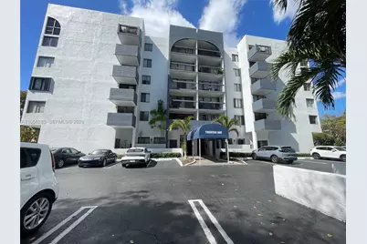 2715 Tigertail Ave #606, Miami, FL 33133 - Photo 1