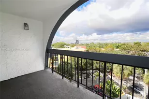 2715 Tigertail Ave, Miami, FL 33133 - Photo 3