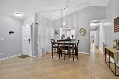 1145 NW 111th Ave, Plantation, FL 33322 - Photo 7