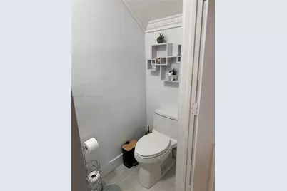 8548 SW 166th Pl, Miami, FL 33193 - Photo 17