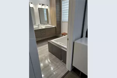 8548 SW 166th Pl, Miami, FL 33193 - Photo 33