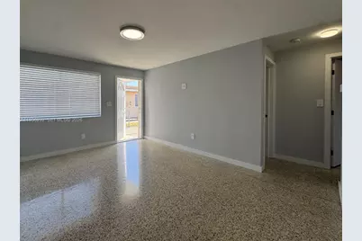 575 E 22nd St #3, Hialeah, FL 33013 - Photo 3