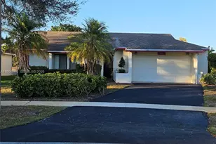 10301 Greenbriar Ct, Boca Raton, FL 33498 - Photo 1