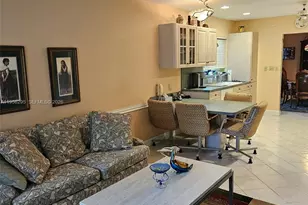 10301 Greenbriar Ct, Boca Raton, FL 33498 - Photo 11
