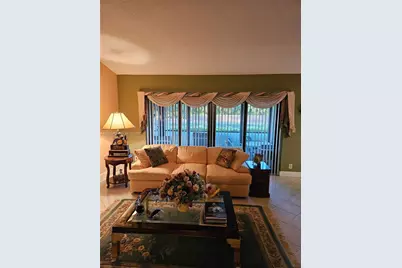 10301 Greenbriar Ct, Boca Raton, FL 33498 - Photo 9