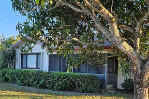 10301 Greenbriar Ct, Boca Raton, FL 33498 - Photo 5