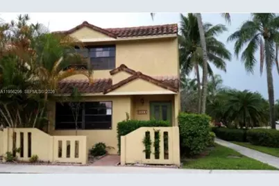 9412 NW 39th St, Sunrise, FL 33351 - Photo 1