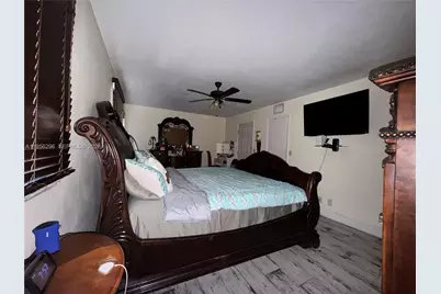 9412 NW 39th St, Sunrise, FL 33351 - Photo 15