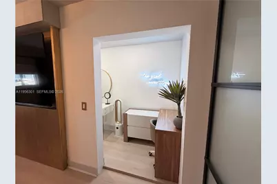 2340 SW 42nd Way, Fort Lauderdale, FL 33317 - Photo 9