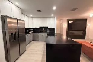 2340 SW 42nd Way, Fort Lauderdale, FL 33317 - Photo 5