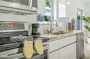 3427 Frow Ave, Miami, FL 33133 - Photo 15