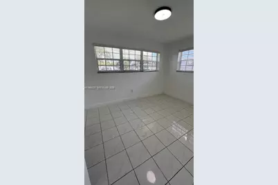 110 NW 198th St, Miami Gardens, FL 33169 - Photo 5