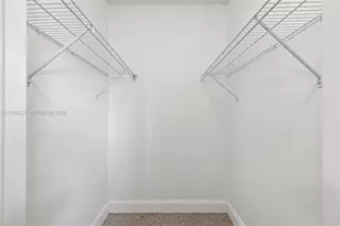 1110 NW 90th Way, Plantation, FL 33322 - Photo 17