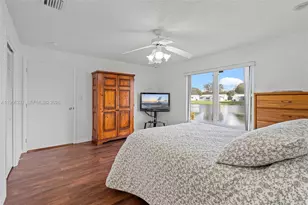 1110 NW 90th Way, Plantation, FL 33322 - Photo 23