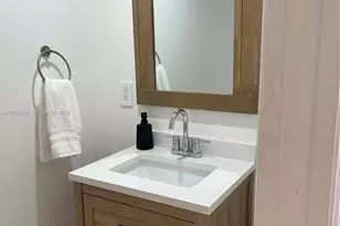 6917 Collins Ave, Miami Beach, FL 33141 - Photo 23