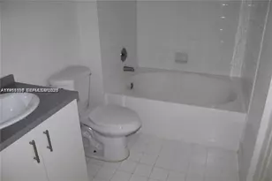 11177 SW 8th St, Pembroke Pines, FL 33025 - Photo 21