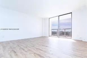 13499 Biscayne Blvd, North Miami, FL 33181 - Photo 7