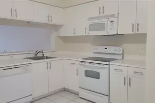 16679 Hemingway Dr, Weston, FL 33326 - Photo 5