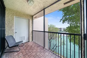 10551 W Broward Blvd, Plantation, FL 33324 - Photo 7