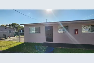 873 NW 10th St #-, Florida City, FL 33034 - Photo 3