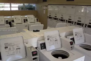 13901 SW 90th Ave, Miami, FL 33176 - Photo 11