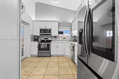11361 SW 160th Ct, Miami, FL 33196 - Photo 9