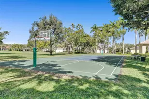 306 Egret Ln, Weston, FL 33327 - Photo 57