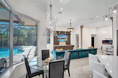 306 Egret Ln #306, Weston, FL 33327 - Photo 13