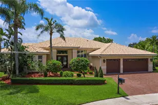 306 Egret Ln, Weston, FL 33327 - Photo 1