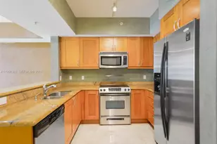 1755 E Hallandale Beach Blvd, Hallandale Beach, FL 33009 - Photo 9