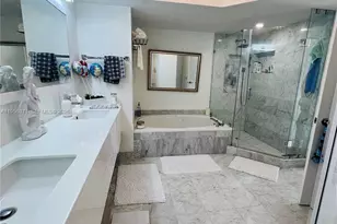 3640 Yacht Club Dr, Aventura, FL 33180 - Photo 17