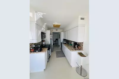 3640 Yacht Club Dr #609, Aventura, FL 33180 - Photo 21