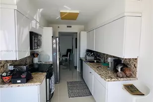 3640 Yacht Club Dr, Aventura, FL 33180 - Photo 21