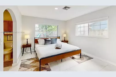 8331 NW 44th Ct, Lauderhill, FL 33351 - Photo 15