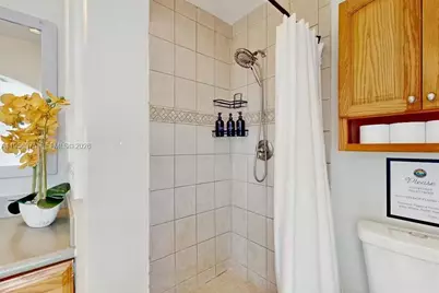 8331 NW 44th Ct, Lauderhill, FL 33351 - Photo 17