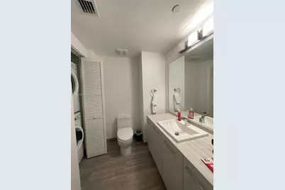 1010 Brickell Ave #3708, Miami, FL 33131 - Photo 17