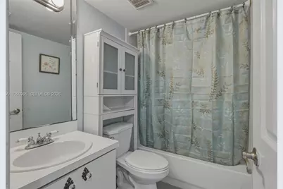 8321 NW 7th St #1-202, Miami, FL 33126 - Photo 19