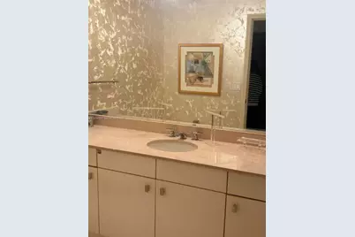 10101 Collins Ave #15D, Bal Harbour, FL 33154 - Photo 5