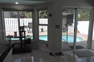 10575 SW 12th Manor, Pembroke Pines, FL 33025 - Photo 1
